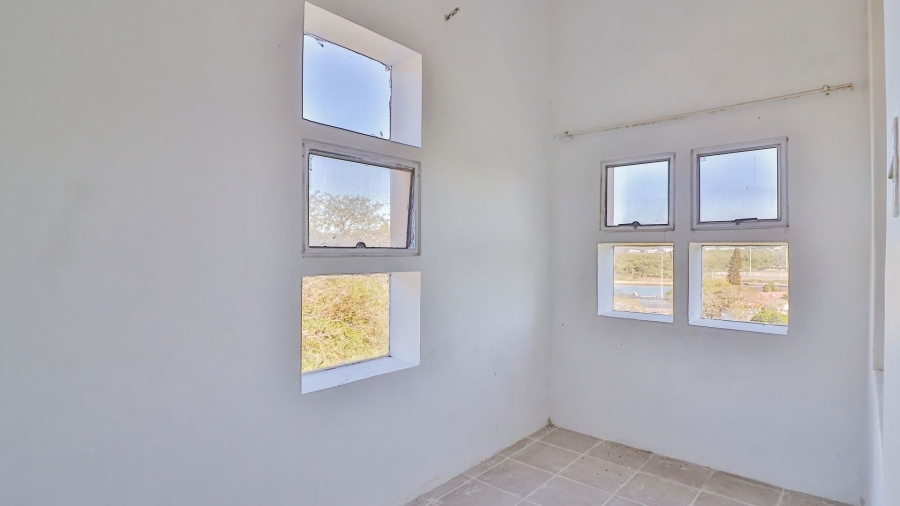 1 Bedroom Property for Sale in Quigney Eastern Cape